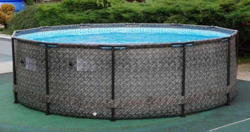 kruhový bazén ratan s kovovou konstrukcí